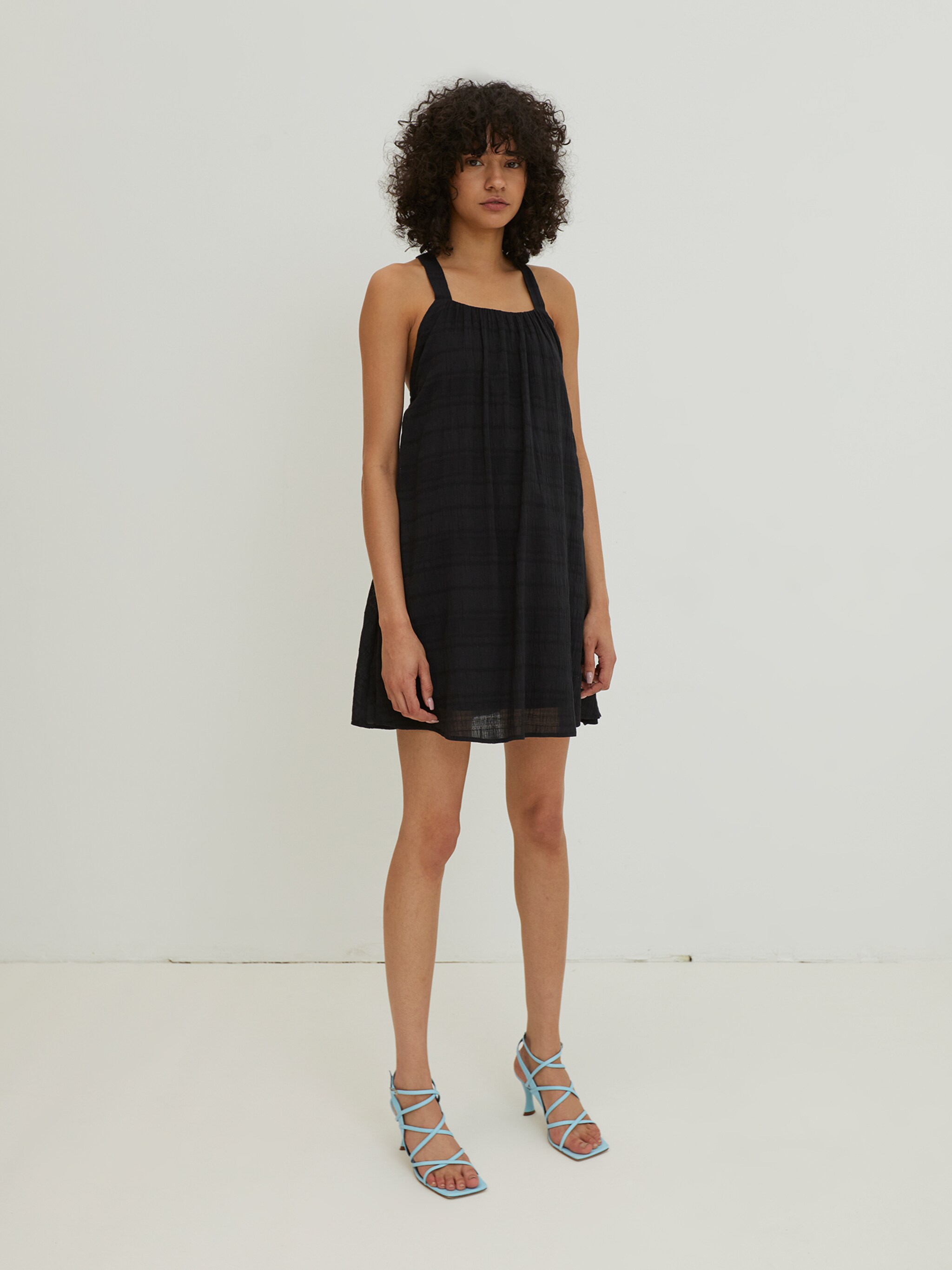 EDITED Produkte Kleid 'Aitana' schwarz