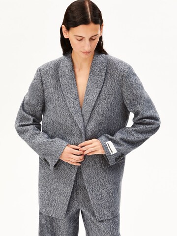 ARMEDANGELS Blazers 'TWEED OVERSIZED' in Grijs
