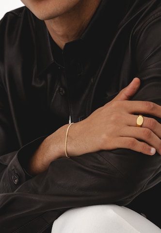 Commen Lines Pendant in Gold: front