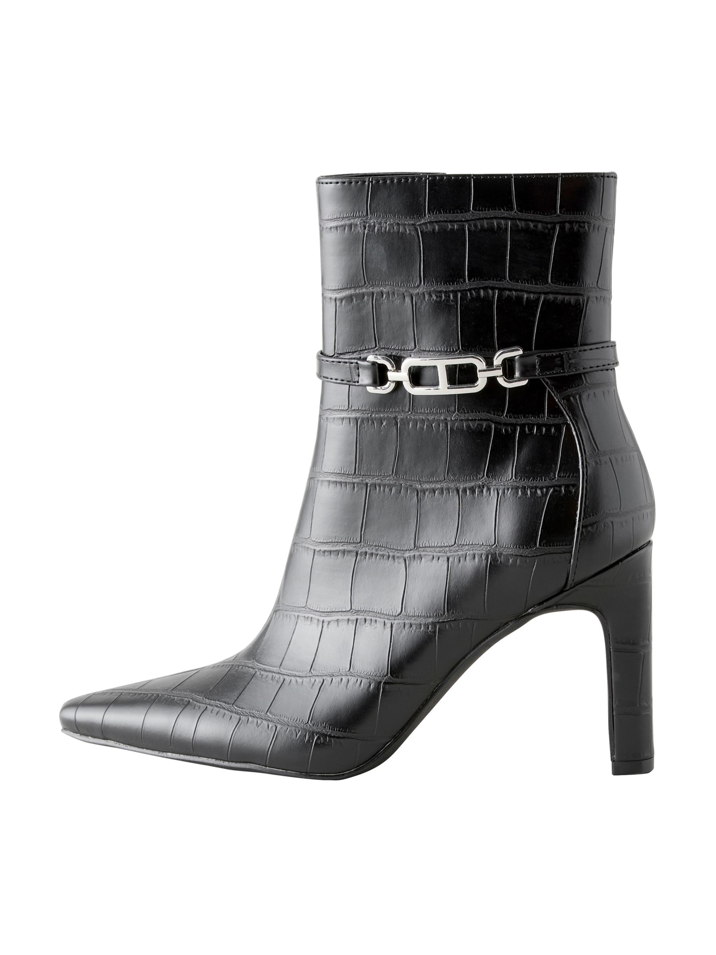 Next Bootie 'Forever Comfor' in Black: front