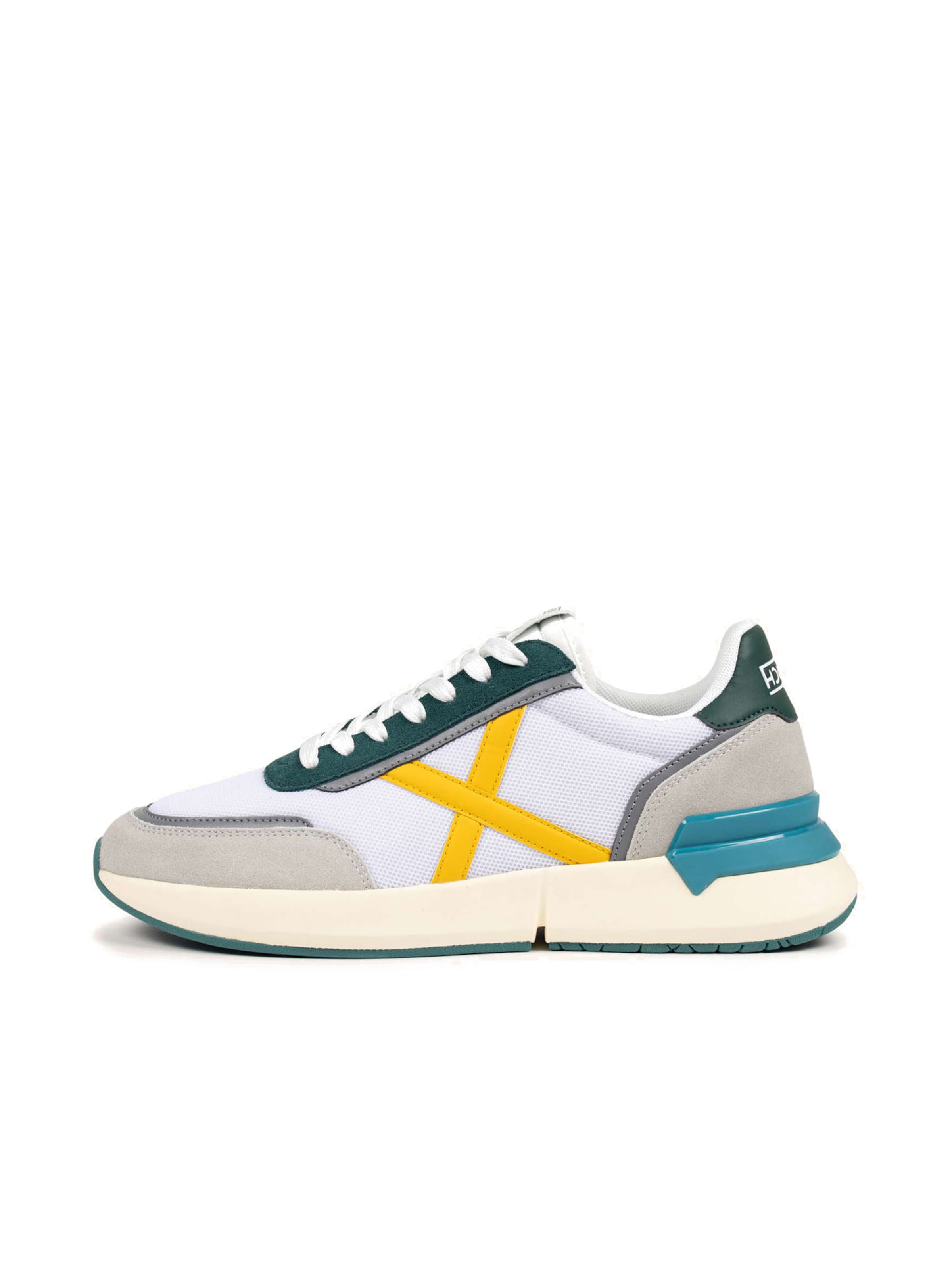 Sneaker bassa 'Versus' di MUNICH in bianco: frontale