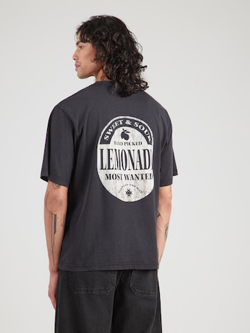 T-Shirt QS en noir : devant