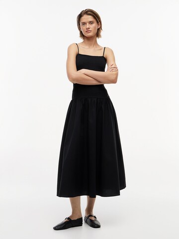 Robe d’été Tommy Jeans en noir : devant