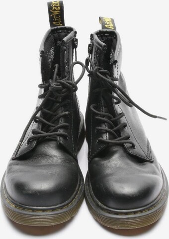 Dr. Martens Dress Boots in 35 in Black