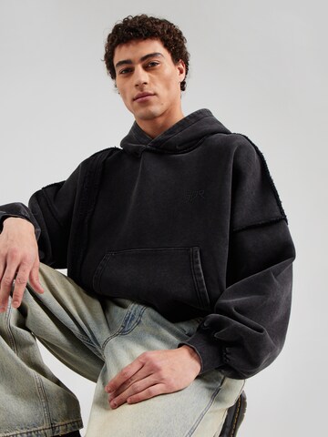 Atelier de roupa Sweatshirt in Schwarz: Vorderseite