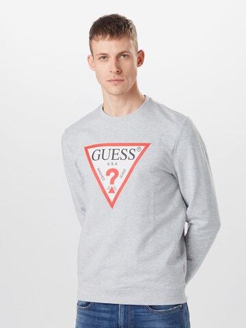 GUESS Sweatshirt 'Audley' in Grijs: voorkant