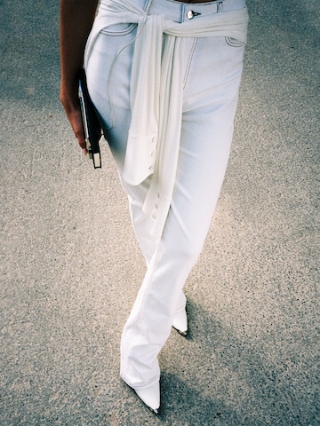 RÆRE by Lorena Rae Flared Jeans 'Ela Tall' in White