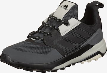 Pantofi 'Trailmaker' de la ADIDAS TERREX pe negru: față