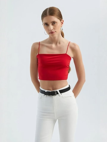 Hiccup Top 'Crop Top' – červená: přední strana