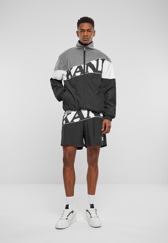 Karl Kani Regular Wavy Retro Black Trackshorts in Grau