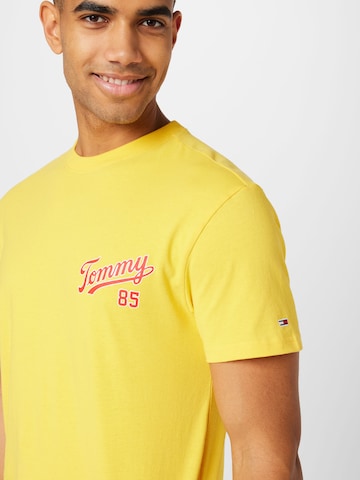 Tommy Jeans T-Shirt in Gelb