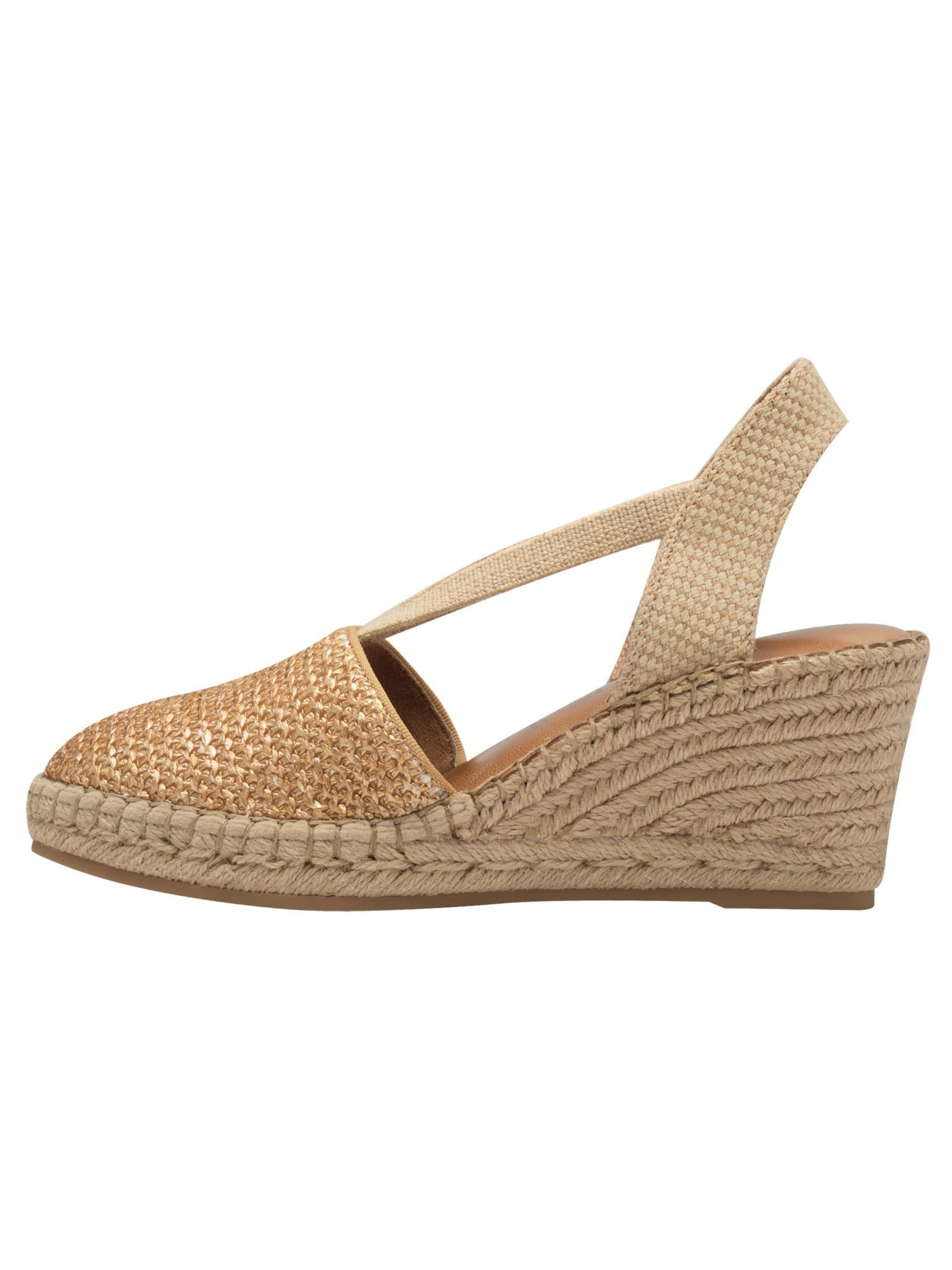 Tamaris Espadrilles in Beige
