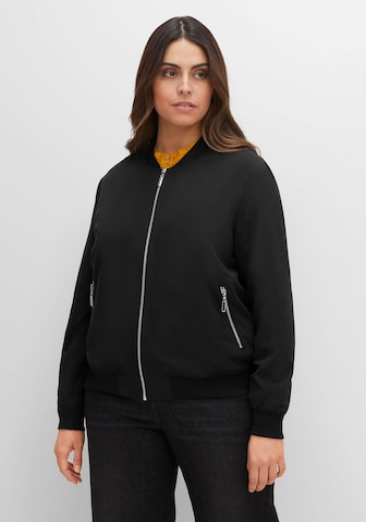 SHEEGO - Chaqueta de entretiempo en negro: frente