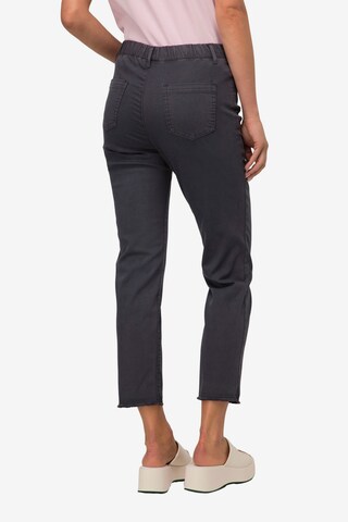 LAURASØN Slimfit Hose in Grau