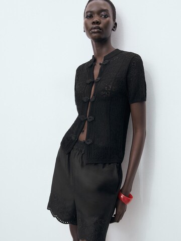 MANGO Gebreid vest 'SCOTTIE' in Zwart: voorkant