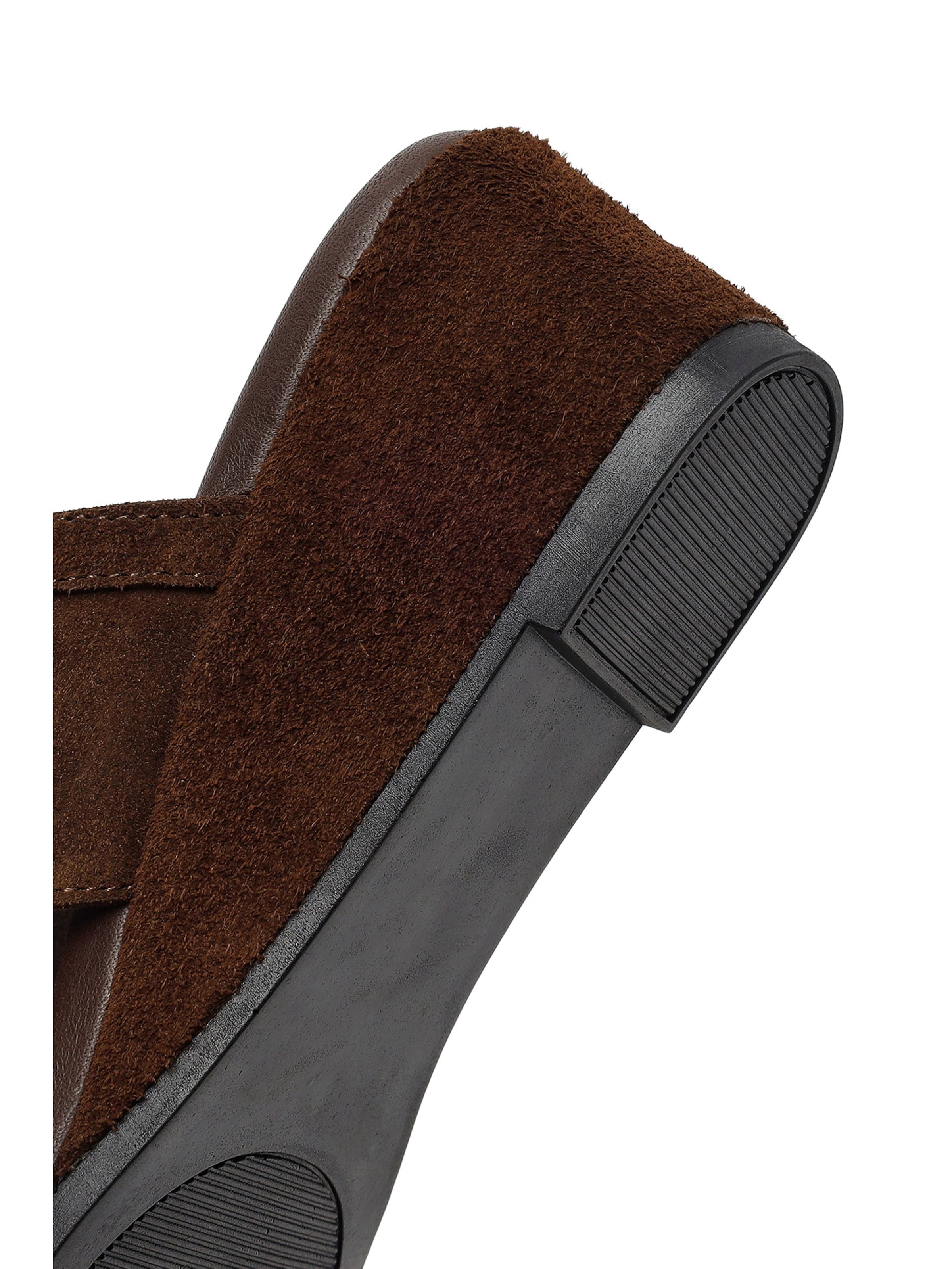 Zoccoletto di Derimod in marrone