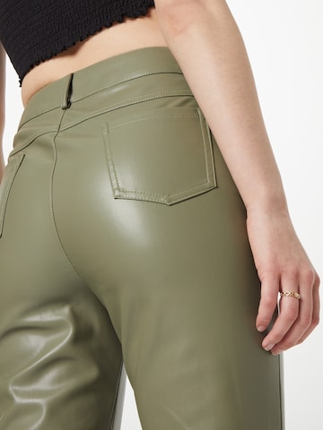 Regular Pantalon Misspap en vert