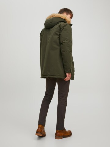 JACK & JONES Parka zimowa 'Winner' w kolorze zielony