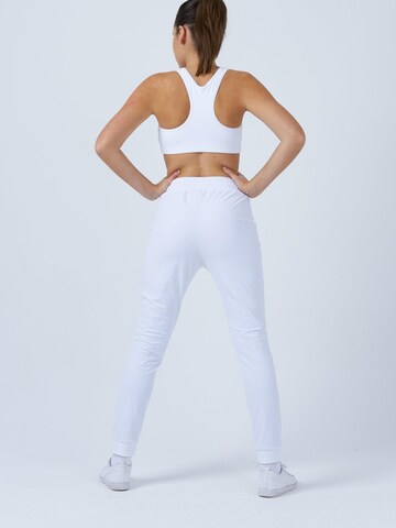 Loosefit Pantalon de sport 'Jogging Pants' SPORTKIND en blanc