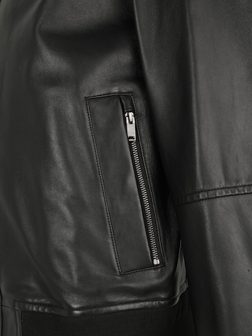 Veste mi-saison 'Jobrice' BOSS en noir