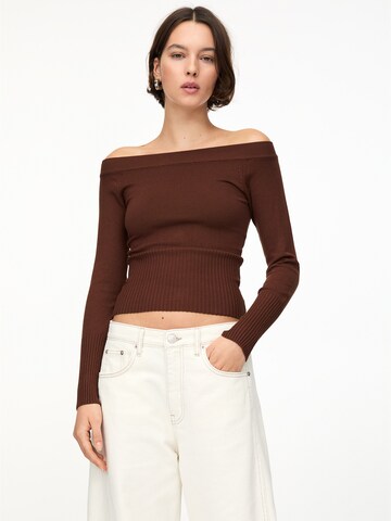 Pull&Bear Trui in Bruin: voorkant
