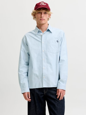 JACK & JONES - Ajuste confortable Camisa de negocios 'JORFrederiksberg' en azul: frente