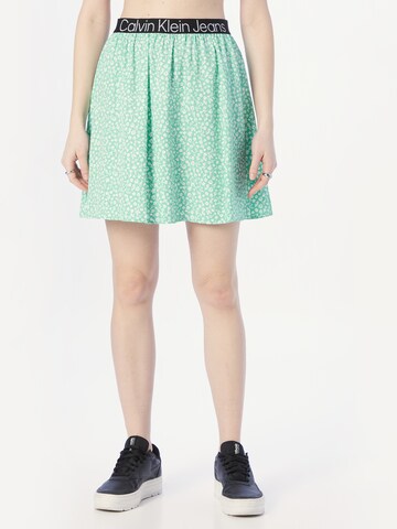 Calvin Klein Jeans Skirt in Green: front