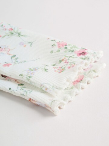 Next Sada – bílá