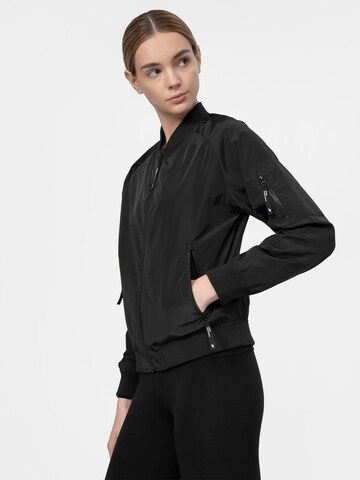 4F Outdoor Jacket in Black