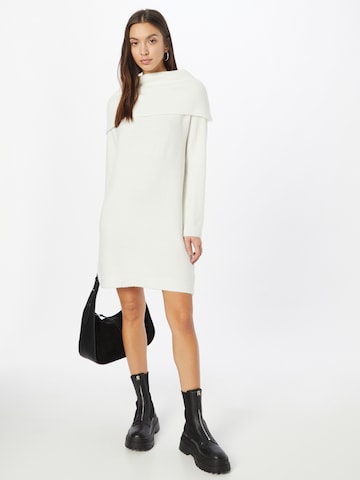 VILA Dress 'Flinka' in White