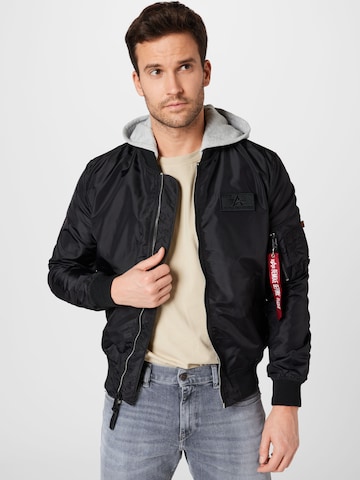 ALPHA INDUSTRIES Overgangsjakke i svart: forside