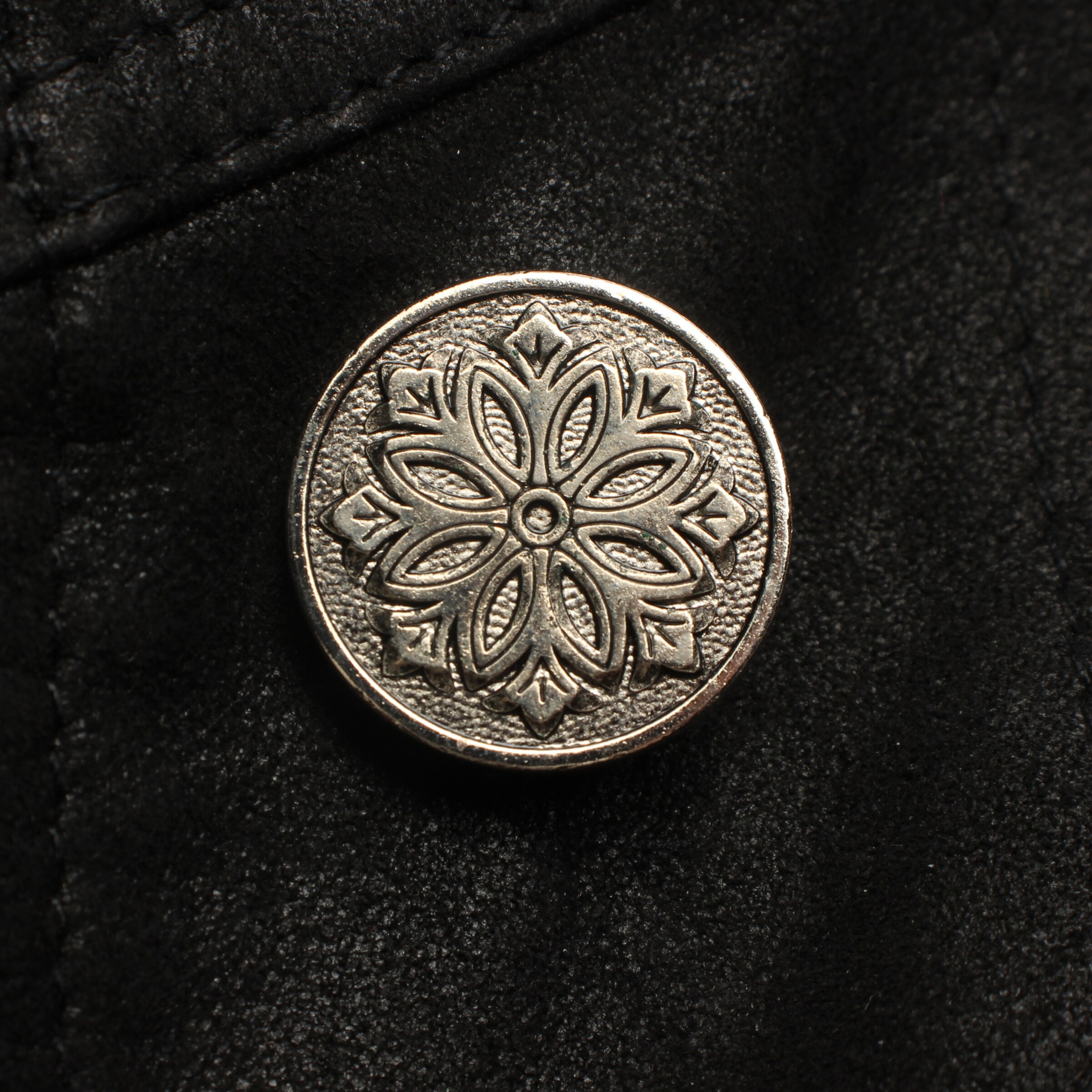 High Use Blouse & Tunic in M in Black