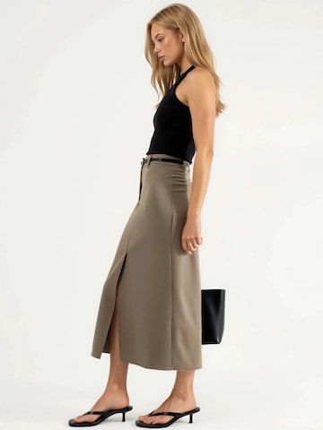 Qu Style Skirt in Brown