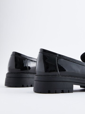 Next Flats in Black