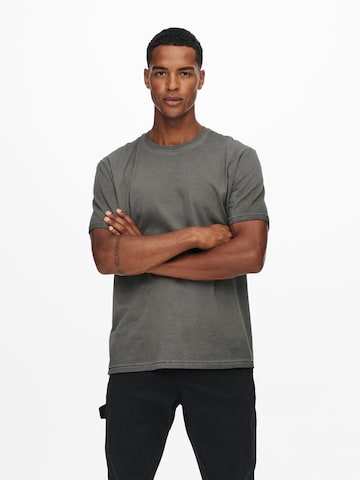 Only & Sons T-shirt i svart: framsida