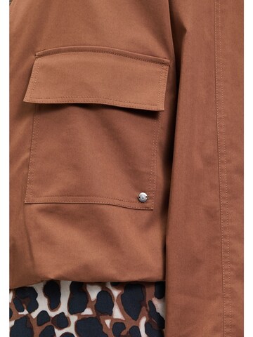Betty & Co Between-season jacket in Brown