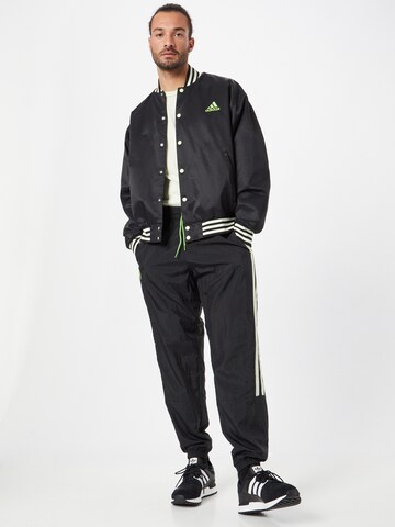 Geacă sport de la ADIDAS SPORTSWEAR pe negru