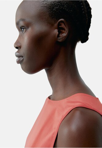 Born Living Yoga Sporttop 'Caliope' in Rood
