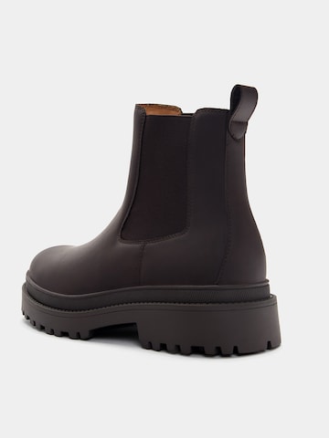 Chelsea Boots Pull&Bear en marron