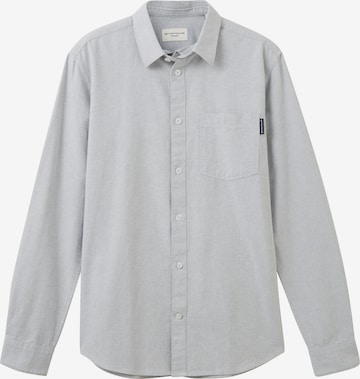 Coupe regular Chemise TOM TAILOR en gris : devant