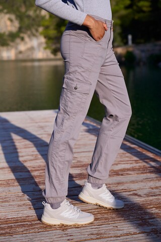 LASCANA ACTIVE Tapered Outdoorhose in Grau: Vorderseite