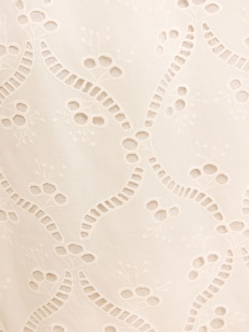 Robe love & roses en blanc