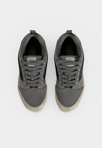 VANS Σνίκερ χαμηλό 'Knu Skool' σε γκρι