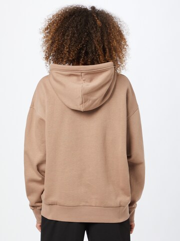 WEEKDAY Sweatshirt 'Alisa' i brun