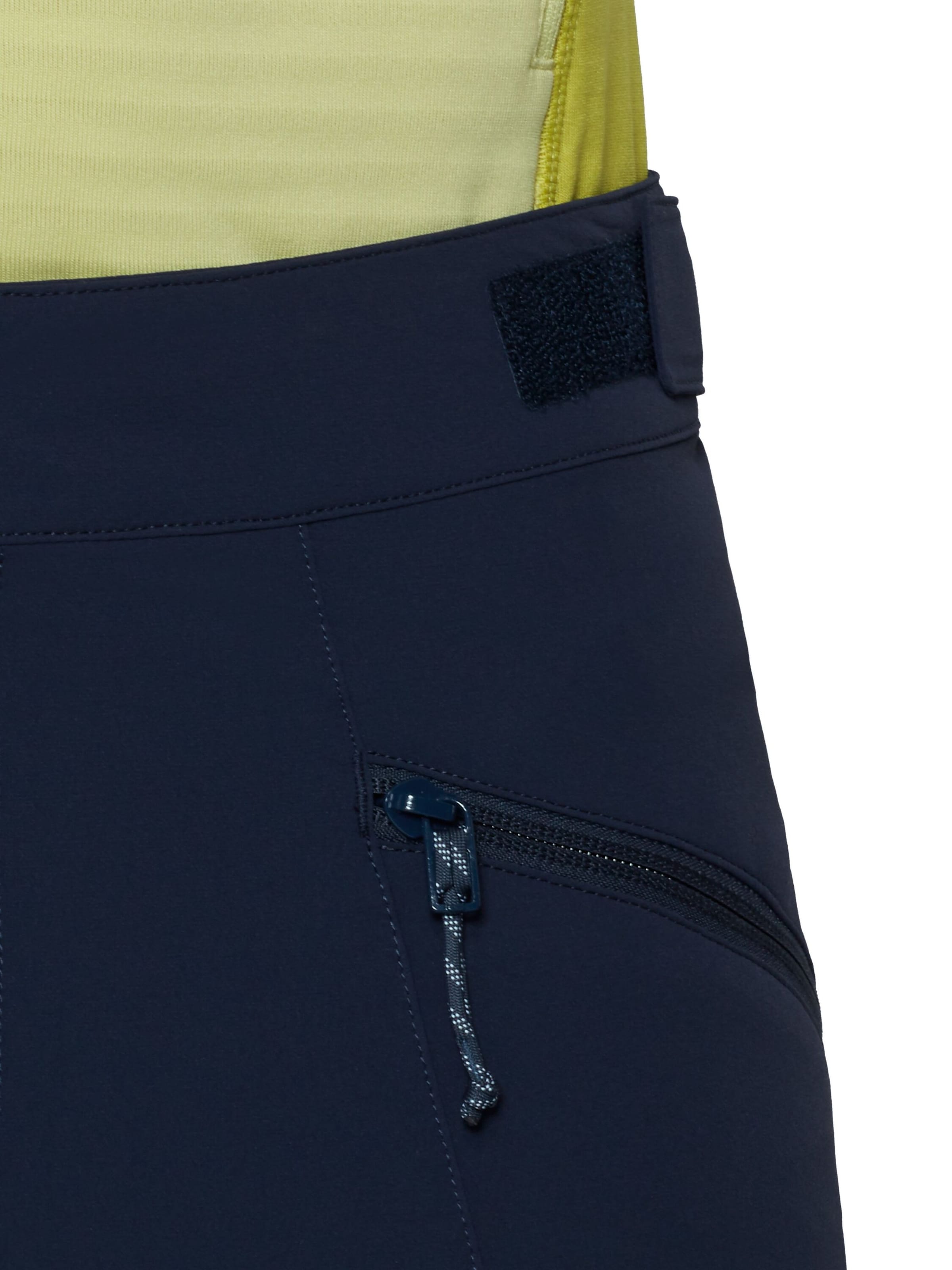 MAMMUT Regular Outdoor Pants in Blue