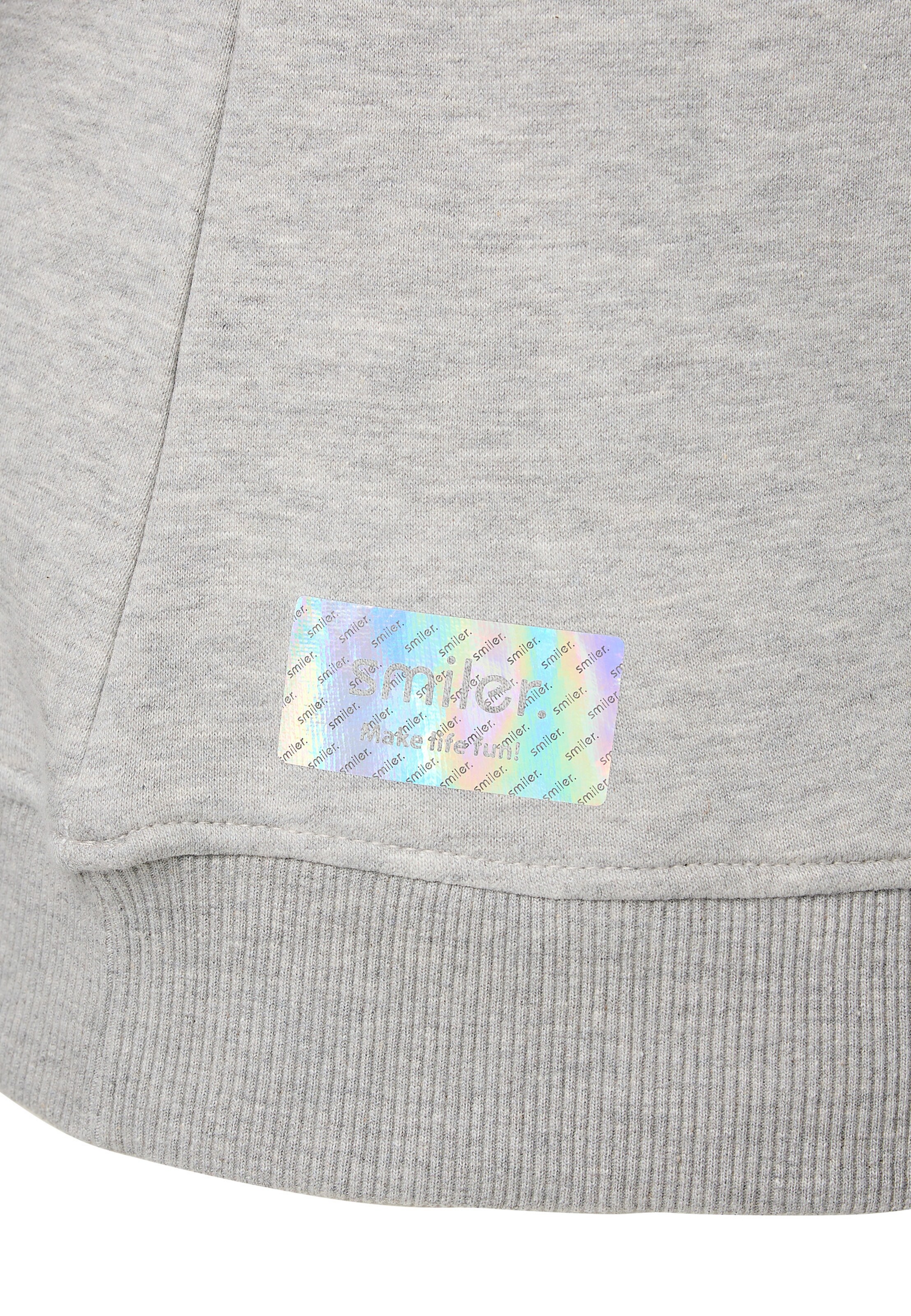 smiler. Sweatshirt 'Happy' in Grau