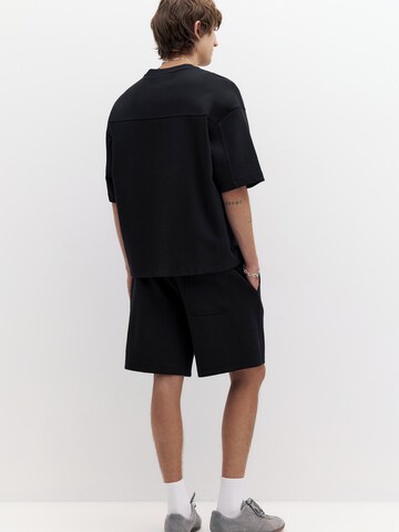 Pull&Bear T-Shirt in Schwarz