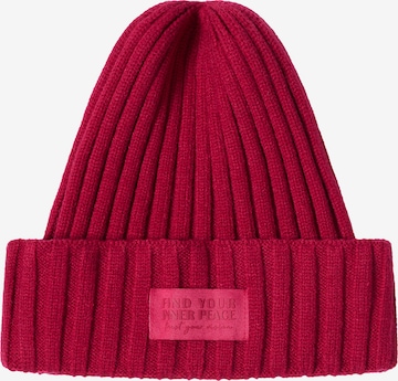 CECIL Beanie in Red: front