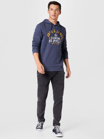 JACK & JONES Sweatshirt in Blauw