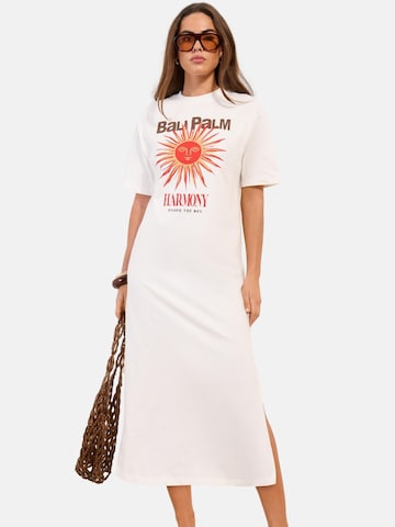 Robe Friends Like These en beige : devant